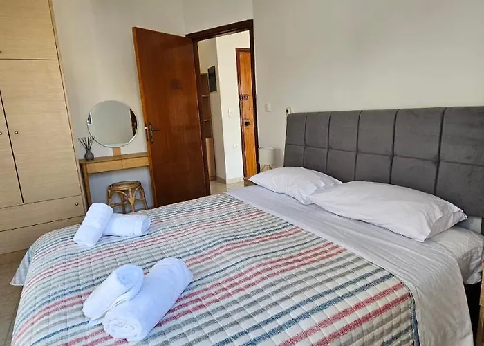 Primordial Apartamento Rhodes City